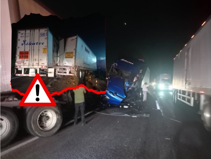 Tráiler se accidenta sobre la autopista Orizaba-Puebla; hay un lesionado 