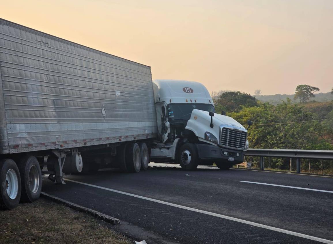 Continúan los accidentes fatales en carretera Villahermosa-Coatzacoalcos por exceso de velocidad