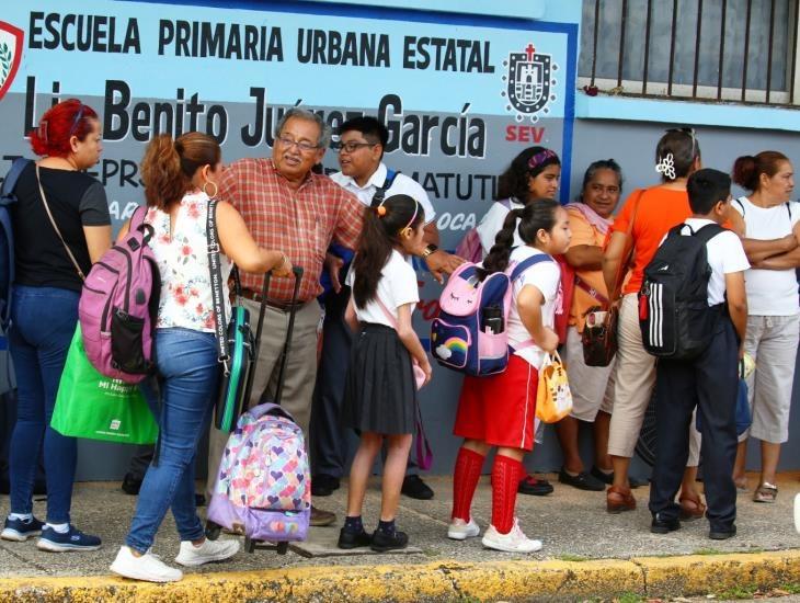Tras vacaciones de Semana Santa, regresan a clases más de 70 mil alumnos en Coatzacoalcos