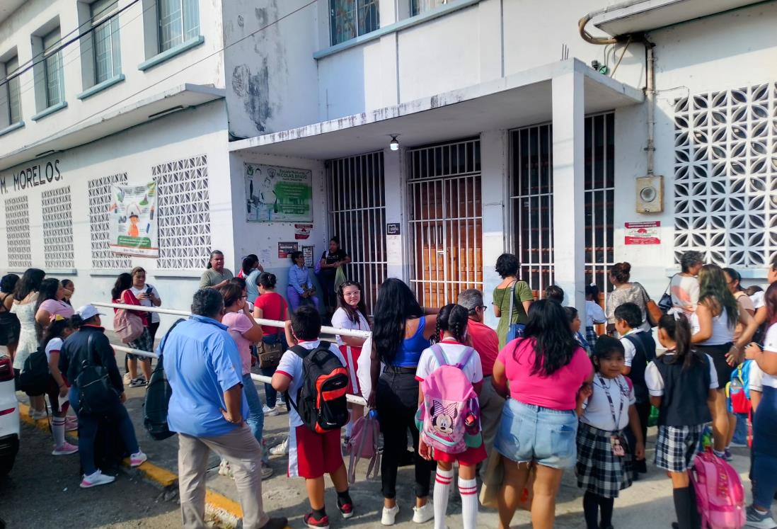 Más de 99 mil alumnos de nivel básico regresaron a las escuelas en el puerto de Veracruz