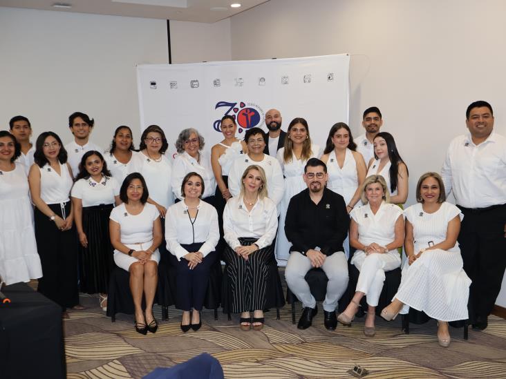 Realizan toma de protesta del Colegio Mexicano de Nutriólogos Capítulo Veracruz AC