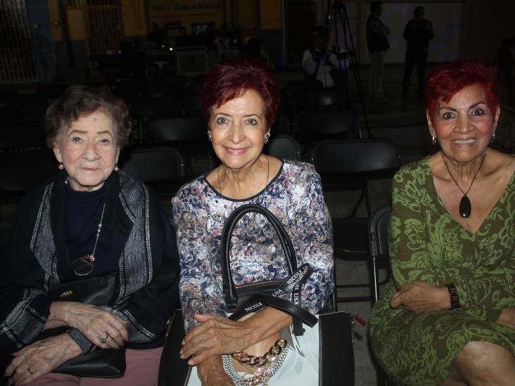 Alumnos del taller de Teatro Municipal presentan ´Marcelino: Pan y Vino´