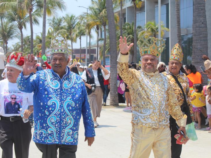 Efectúan primera rumbata del Carnaval de Veracruz 2025 de Semana Santa
