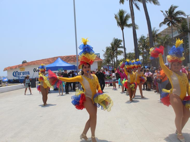 Efectúan primera rumbata del Carnaval de Veracruz 2025 de Semana Santa