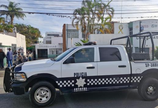 A pleno día, balean al director de Desarrollo Económico de Amatlán