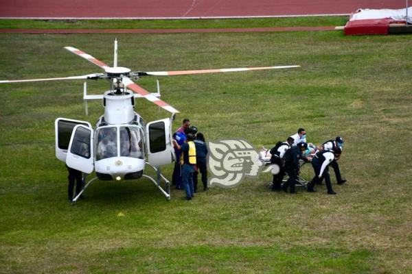 En helicópteros, trasladan a policías heridos por balacera en Tlapacoyan (+VIDEO)
