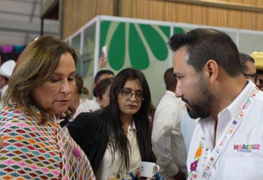 Promueven región totonaca de Veracruz en tianguis turístico