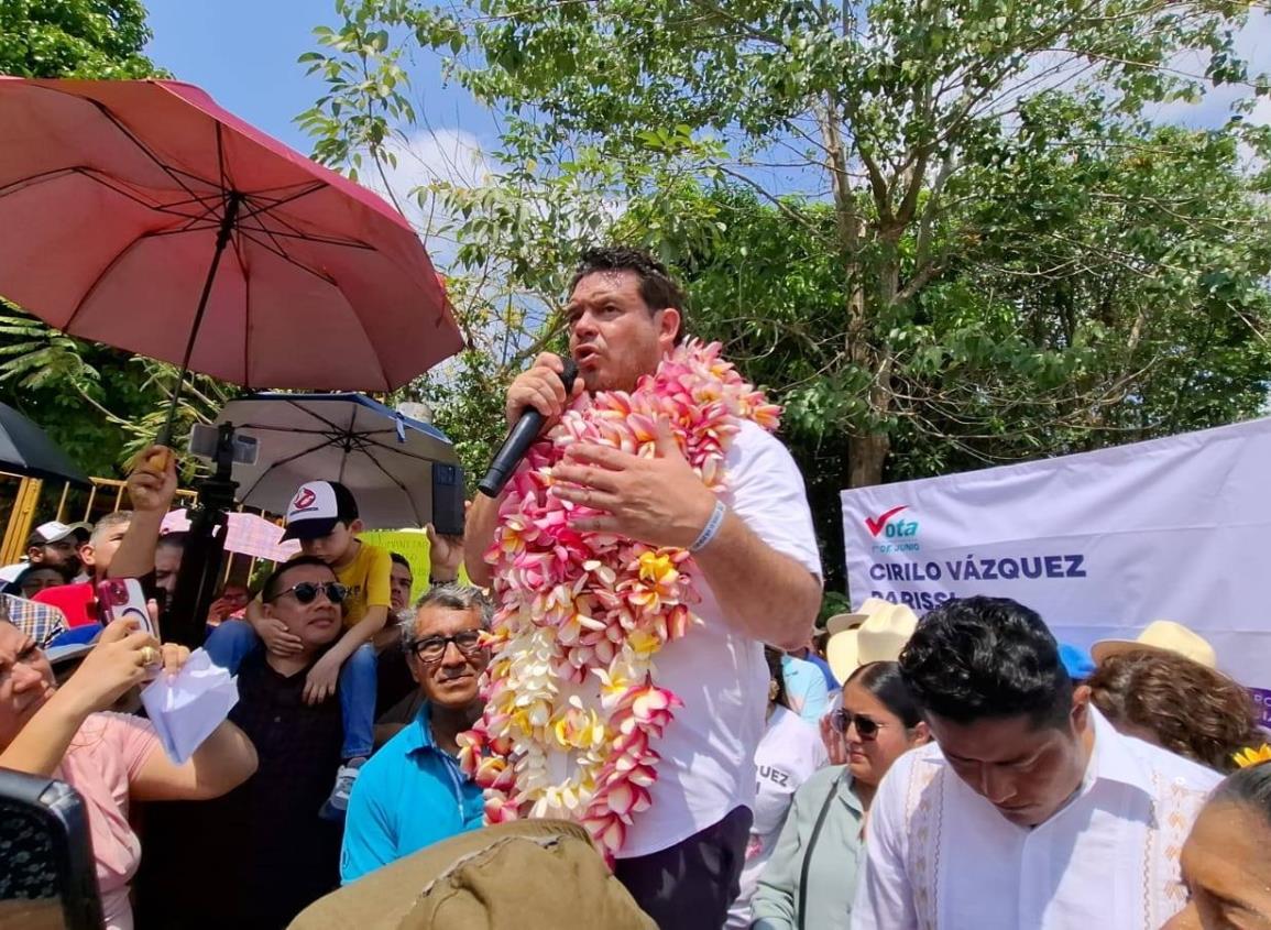 Va Cirilo Vázquez por la Alcaldía de Cosoleacaque 