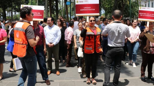 Simulacros de Protección Civil; aleccionan la prevención social