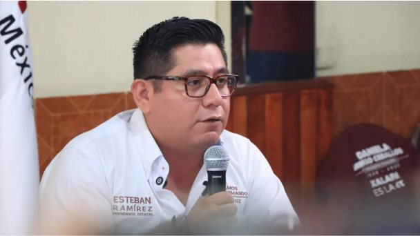 Se dice que... Los políticos son iguales que los pañales