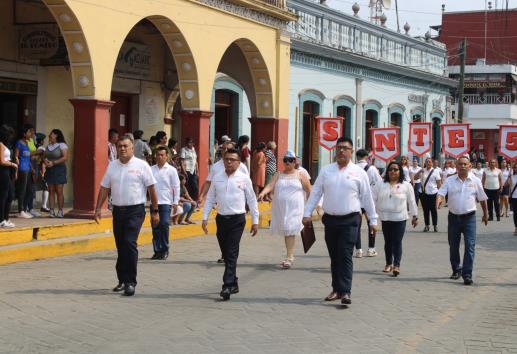 SNTE participará en desfile por el Día del Trabajo en Misantla