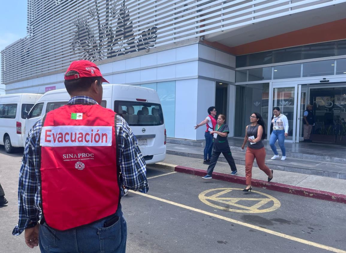 Simulacros de Protección Civil; aleccionan la prevención social