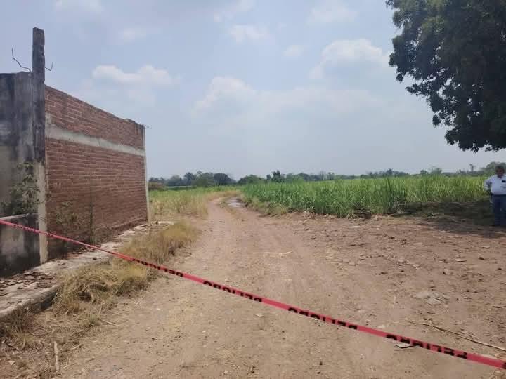 Hallan joven sin vida en un terreno baldío en el municipio de Cuitláhuac, Veracruz