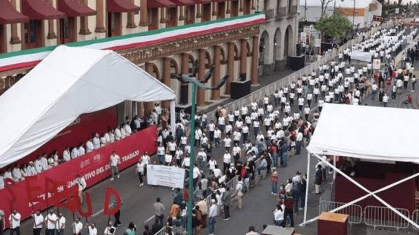 El primer desfile obrero; músculo social de Nahle