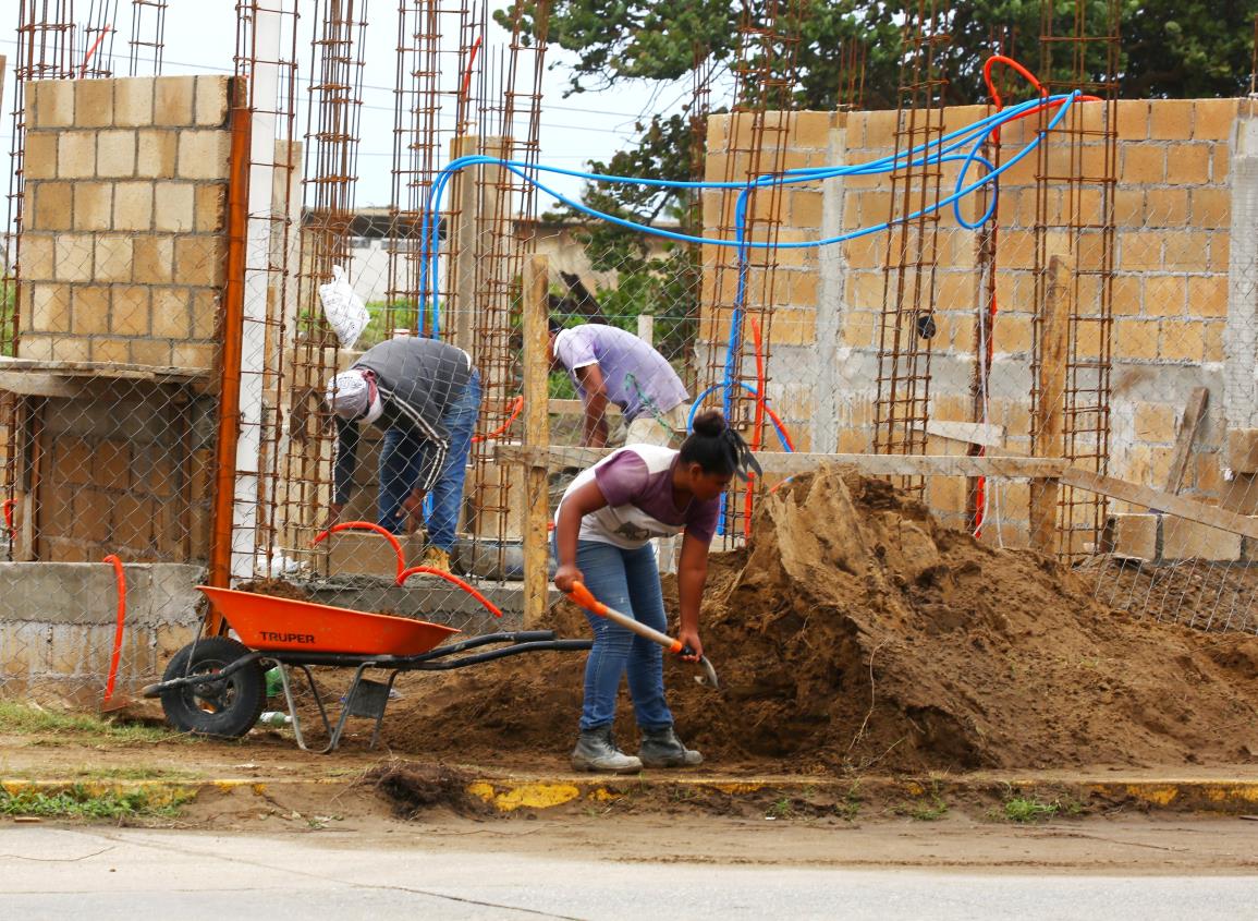 México iniciará un proceso paulatino para reducir la jornada laboral a 40 horas semanales: STPS