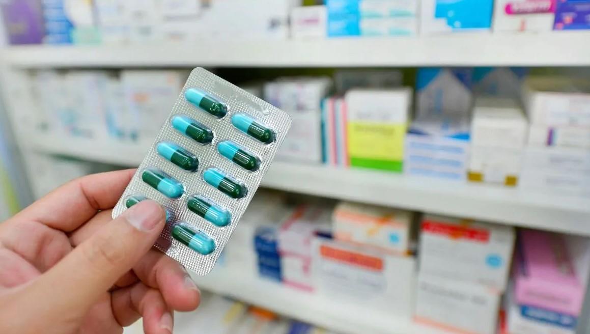 Hallan anomalías en contratos y compras del sector salud