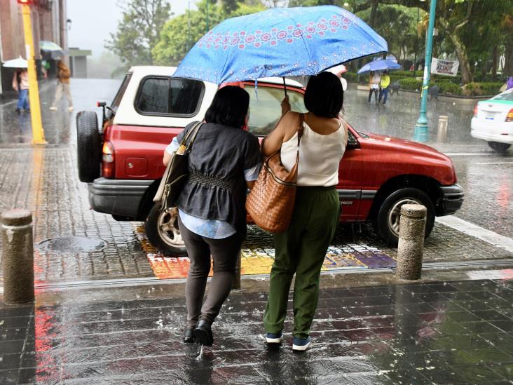 Tormentas ya están en Veracruz; fuertes lluvias y descargas eléctricas