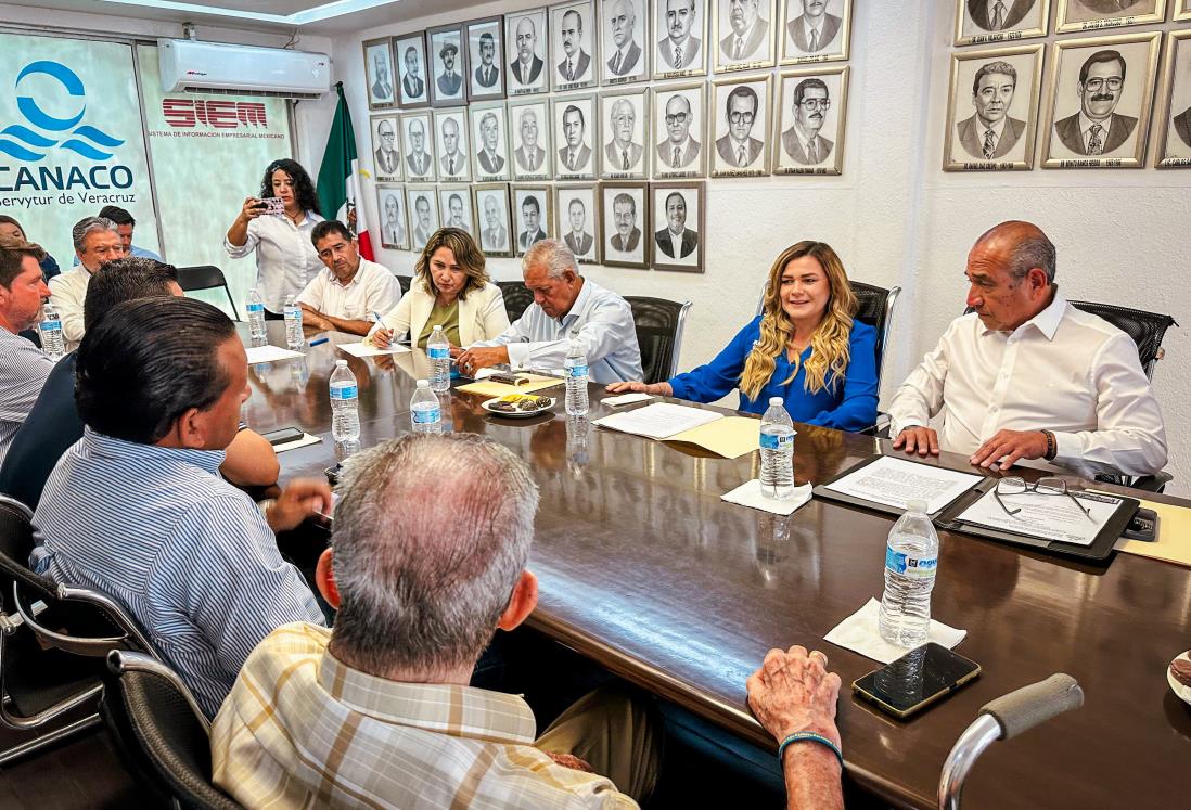 "Quiero un Boca del Río de calles nuevas", dijo la candidata del PAN, Maryjose Gamboa