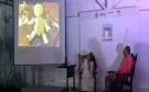Arminda Vázquez aborda construcción de títeres en charla con CEVART