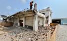 Demuelen últimos locales del mercado de artesanías en el malecón de Veracruz