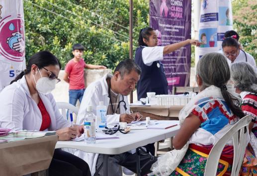 Así es como el DIF Veracruz busca apoyar a grupos vulnerables en la entidad
