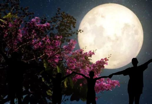 Luna de flores en México: fecha, hora y significado