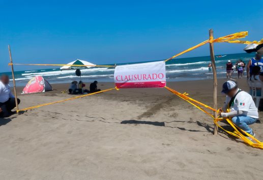 Profepa realiza clausura de área de circulación vial en Playa Chachalacas, Veracruz