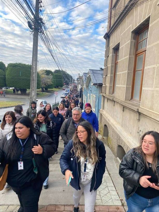 Tras terremoto en Chile emiten alerta de tsunami y ordenan evacuación