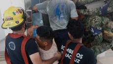 Rescatan a adulto y niño atrapados en elevador del fraccionamiento Dream Lagoons, Veracruz