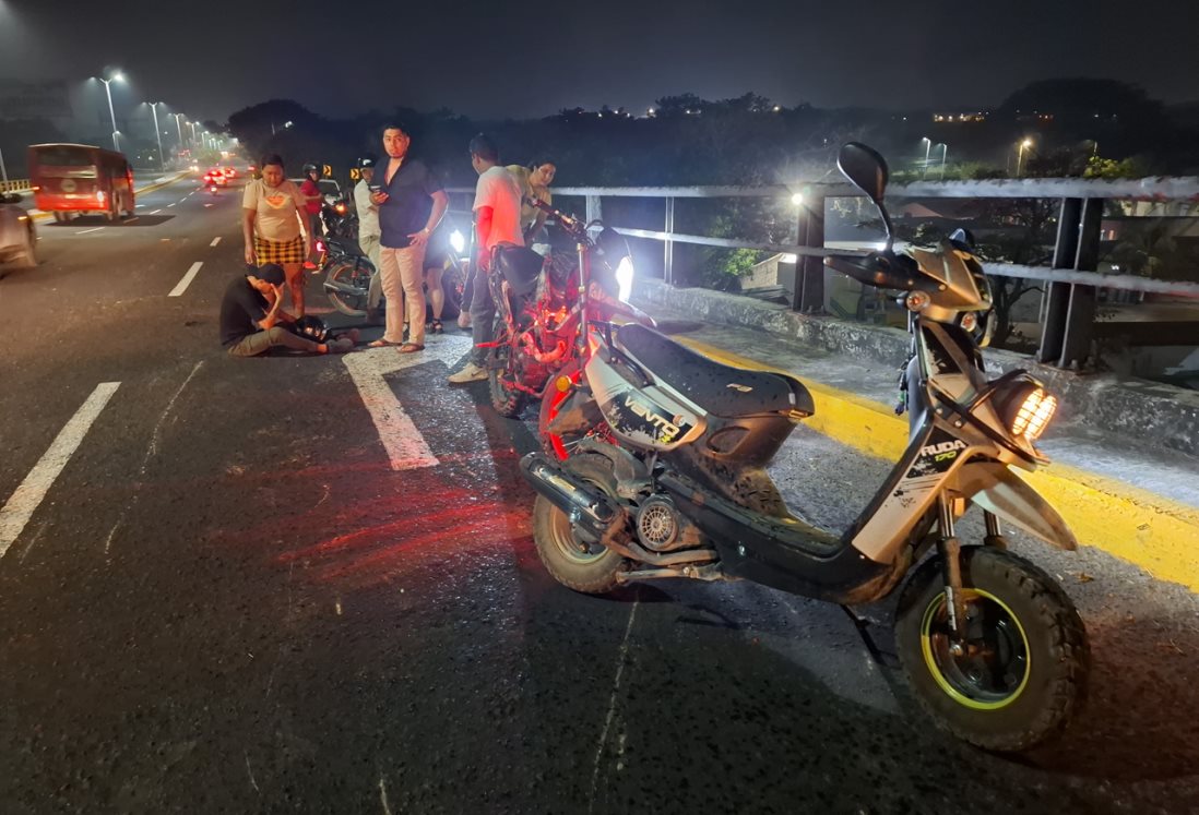 Motociclista en estado de ebriedad provoca choque en distribuidor vial J.B. Lobos