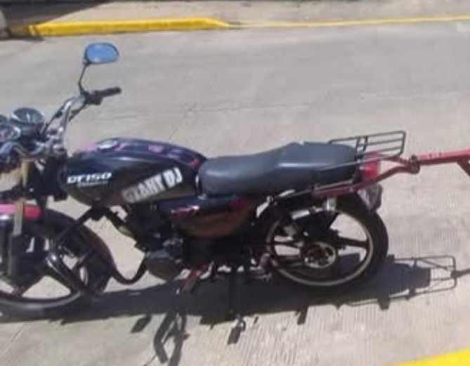 Roban moto aparcada en una vivienda de Cosoleacaque
