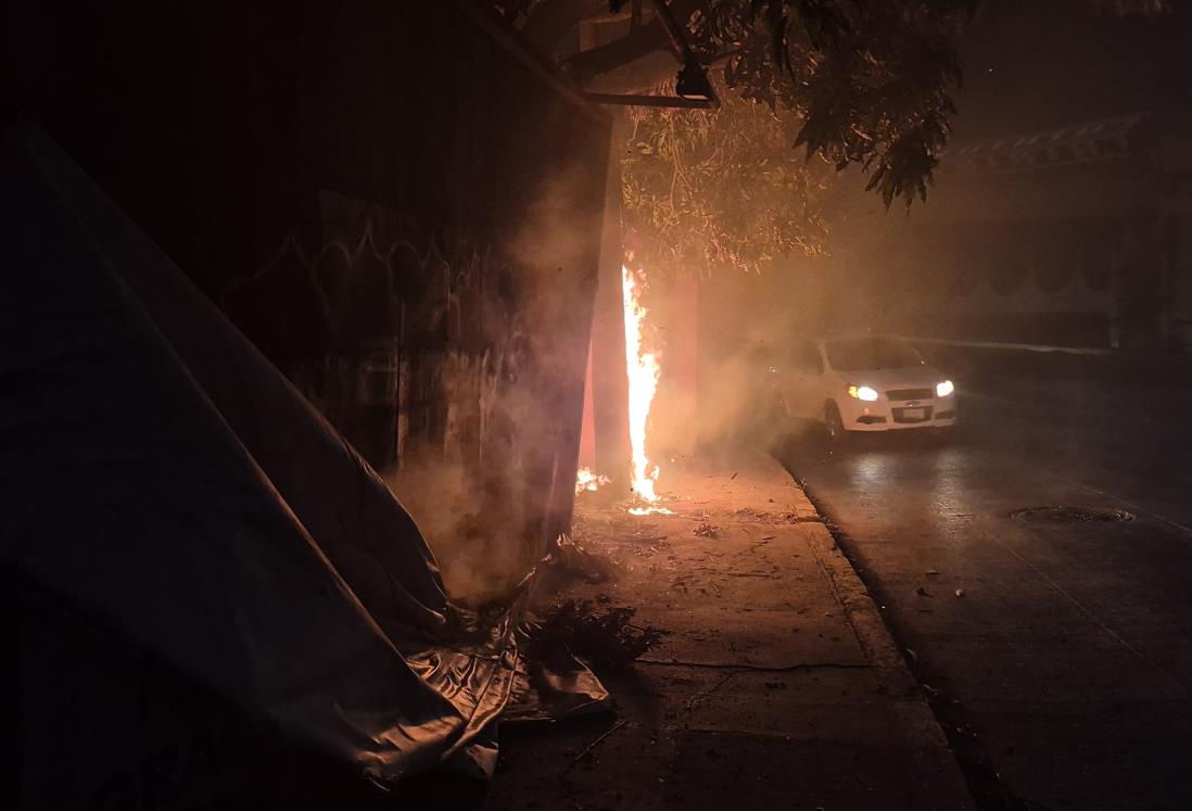 Se registra incendio al costado del distribuidor vial de Boca del Río