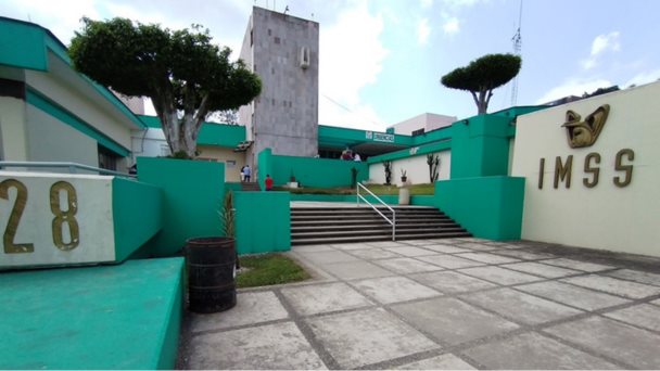A la sombra del IMSS Veracruz
