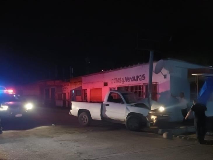 Ejecutan a balazos a conductor de una camioneta en Hueyapan