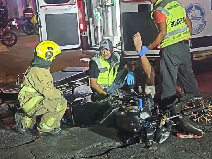 Accidente en centro de Martínez de la Torre deja a motociclista con fierro incrustado