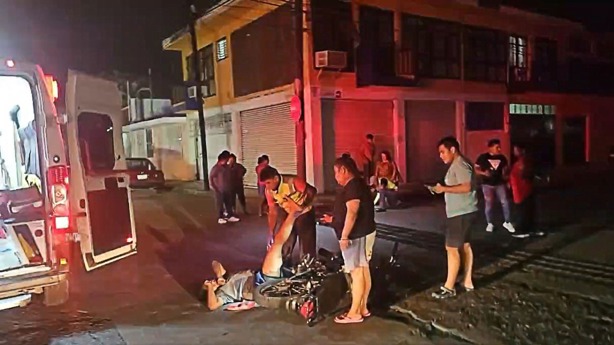 Accidente en centro de Martínez de la Torre deja a motociclista con fierro incrustado