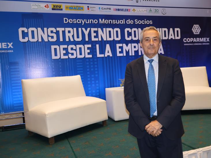 Coparmex Veracruz realiza desayuno mensual de abril