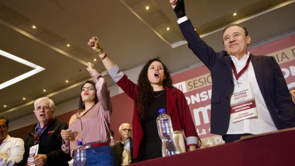 Morena corrige reglas y el rumbo político