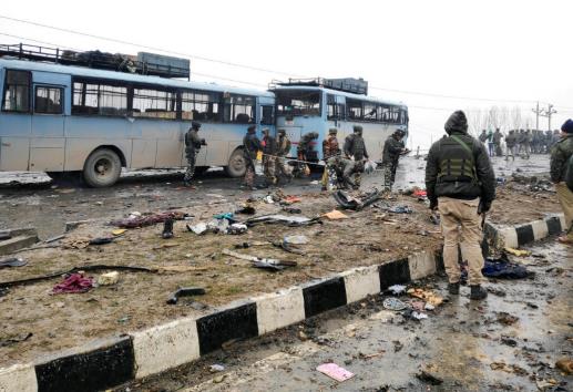 India ataca con misiles a Pakistán en represalia por acto terrorista