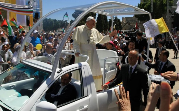 Papa Francisco: En esto se convertirá el "Papamóvil" según sus últimos deseos