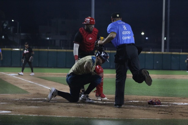 ¡Pierde El Águila en juego de 26 carreras!