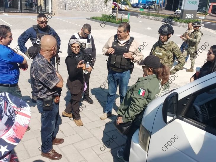 Retiran a madres buscadoras de Plaza Trébol en Orizaba; denuncian discriminación