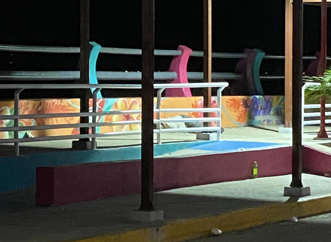 Identifican a hombre que falleció por aparente golpe de calor en malecón de Minatitlán