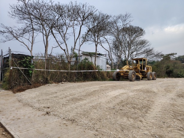 Clausuran obra que afectaba humedal en el sur de Xalapa