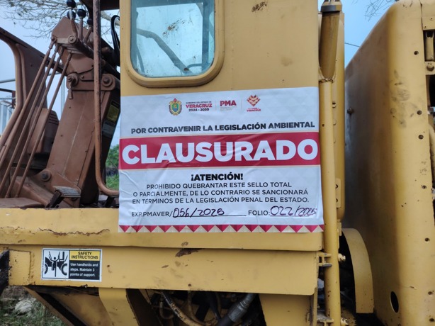 Clausuran obra que afectaba humedal en el sur de Xalapa