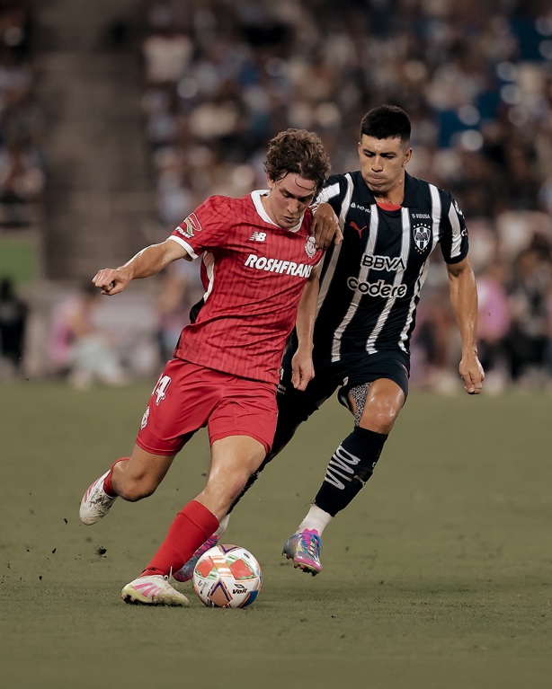 Saca ventaja Monterrey ante Diablos Rojos