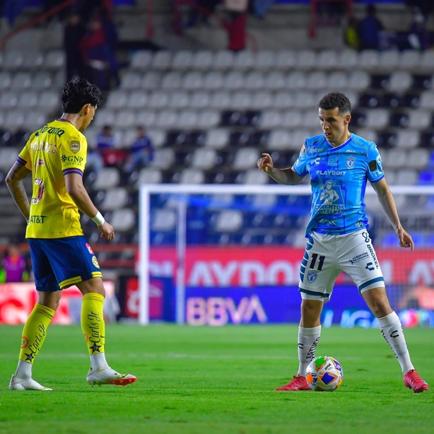 América sale con ligera ventaja de Pachuca