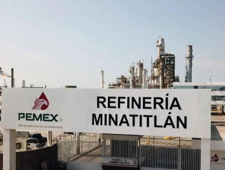Obrero pierde la vida presuntamente electrocutado en Refinería de Minatitlán