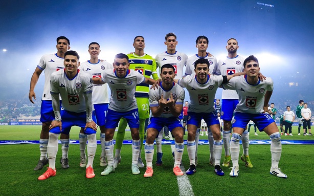 Tiene Cruz Azul pie y medio en las Semis