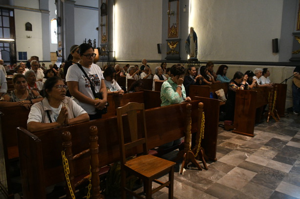 Con una misa, madres buscadoras de Xalapa buscan consuelo y renovar fuerzas (+VIDEO)